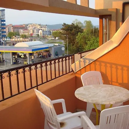 Самостоятелни Стаи Ажур * Nesebar